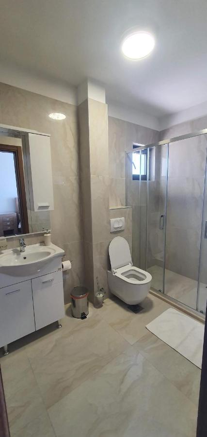 Hotel Svarog Becici  Bagian luar foto